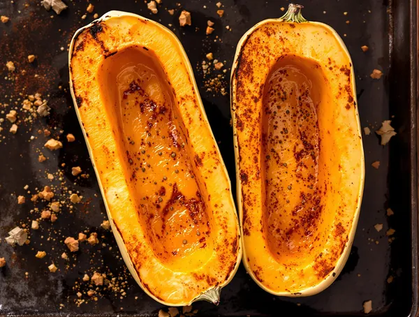 Dovleac butternut copt cu scorțișoară